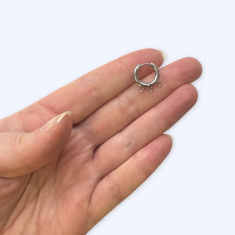 huggie korvakorurenkaat renkailla. RST kirurginteräs korutarvikkeet