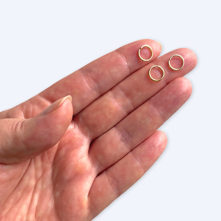 Välirenkaat kullattu RST kirurginteräs. Nikkelittömät korutarvikkeet