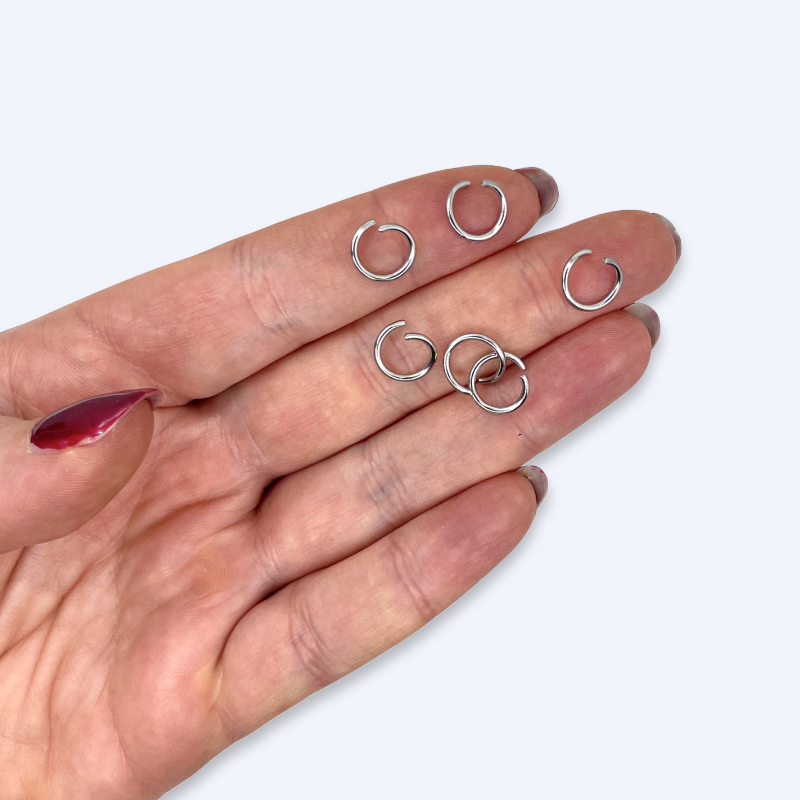 Nikkelittömät korutarvikkeet kirurginteräs