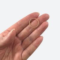 Förgylld rund smyckeslänk närbild, 20 mm 18K PVD-förgylld rostfritt stål