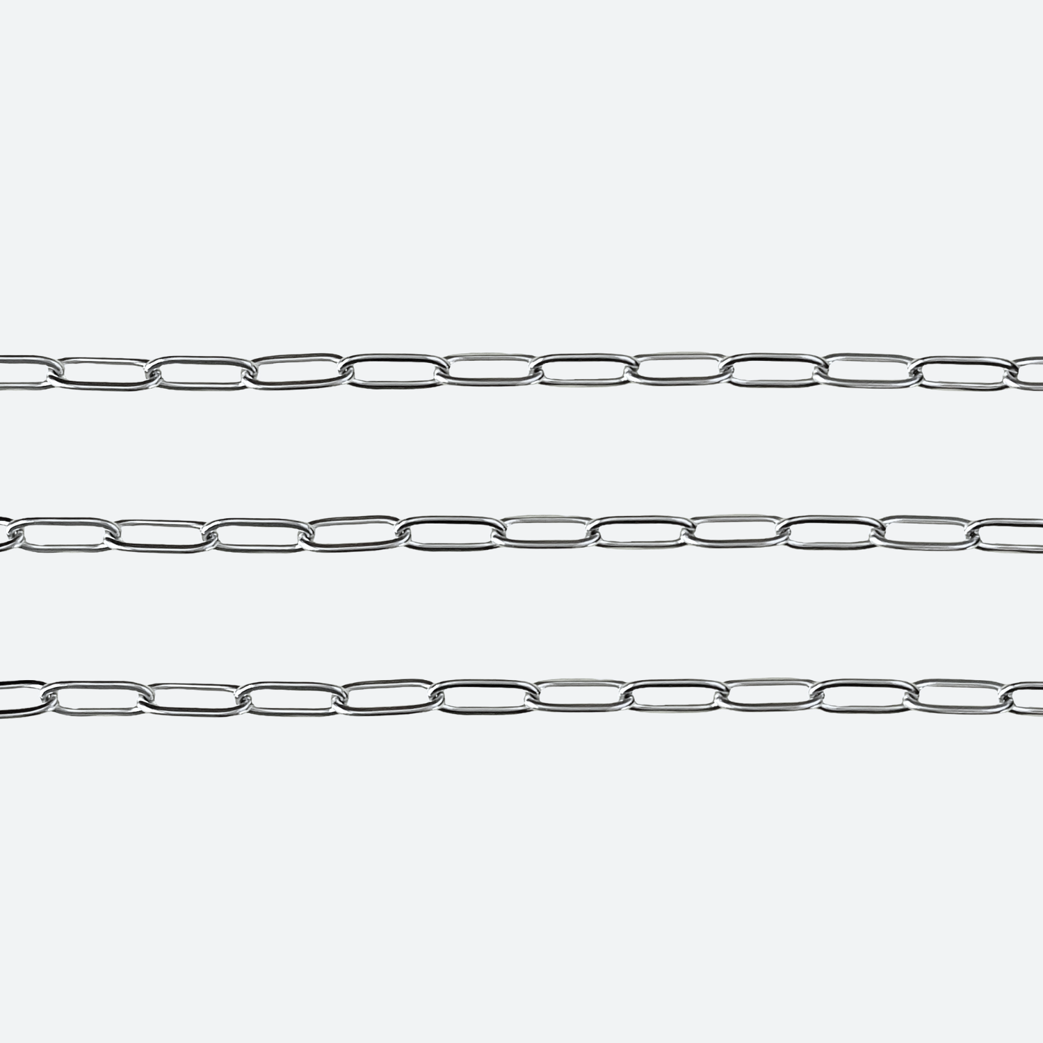 Useita paperclip-ketjuja rinnakkain, pitkänomaiset lenkit 9,7 x 4,2 mm kirurginteräs