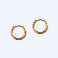 18K kulta korutarvikkeet. RST kirurginteräs korvakorurenkaat